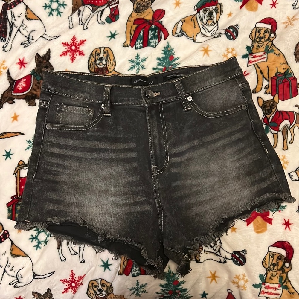 Kendall+Kyle Black Shorts